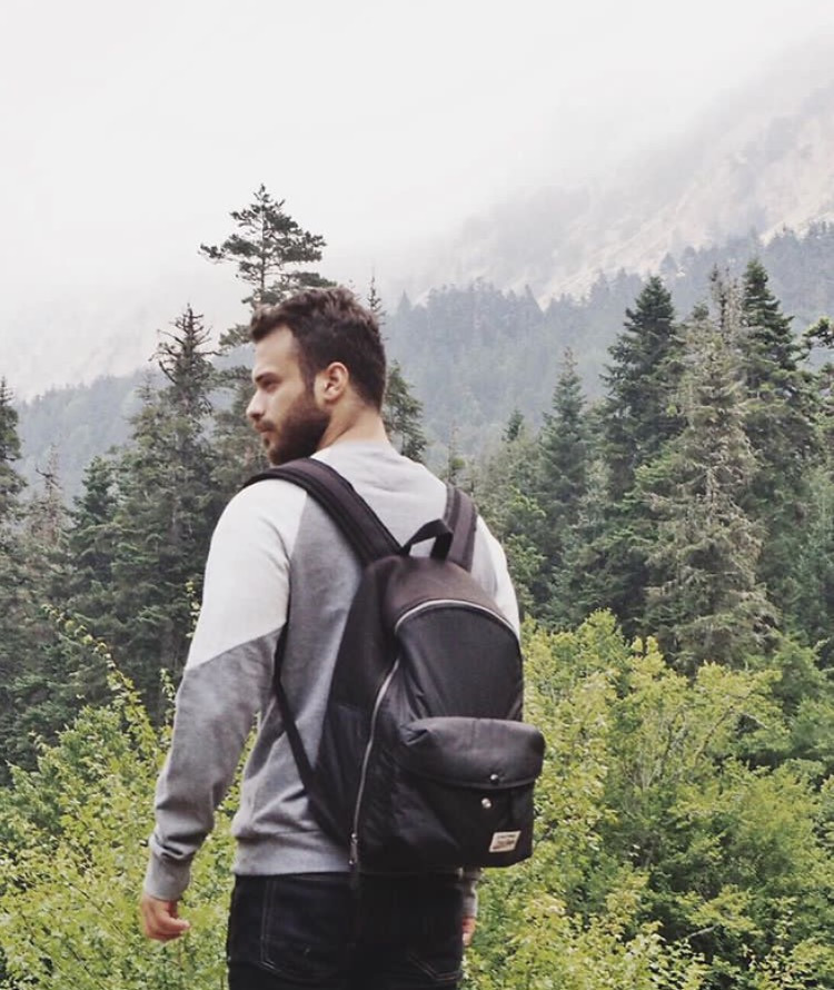 Stili yakala: Oğuz Sarıpınar