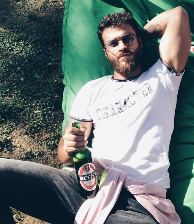 Stili yakala: Oğuz Sarıpınar