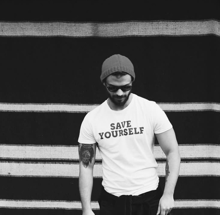 Stili yakala: Oğuz Sarıpınar