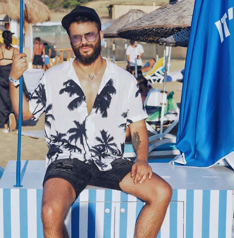 Stili yakala: Oğuz Sarıpınar