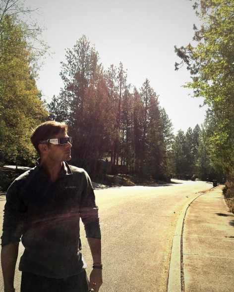 Ünlülerin gözünden Güneş tutulması Ünlülerin gözünden Güneş tutulması