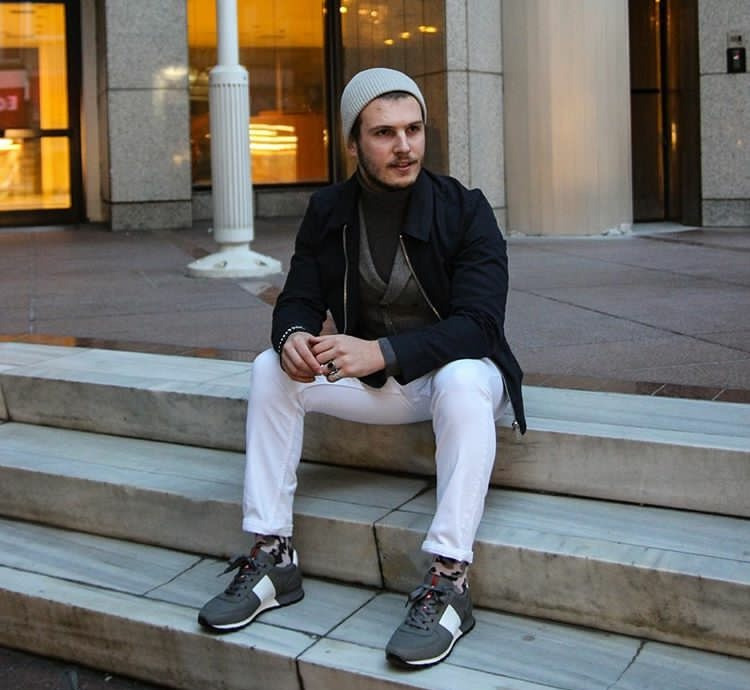 Stili yakala: Hakan Pagu