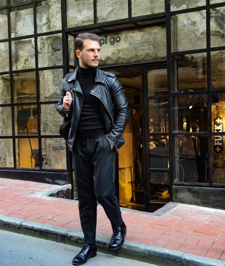 Stili yakala: Hakan Pagu