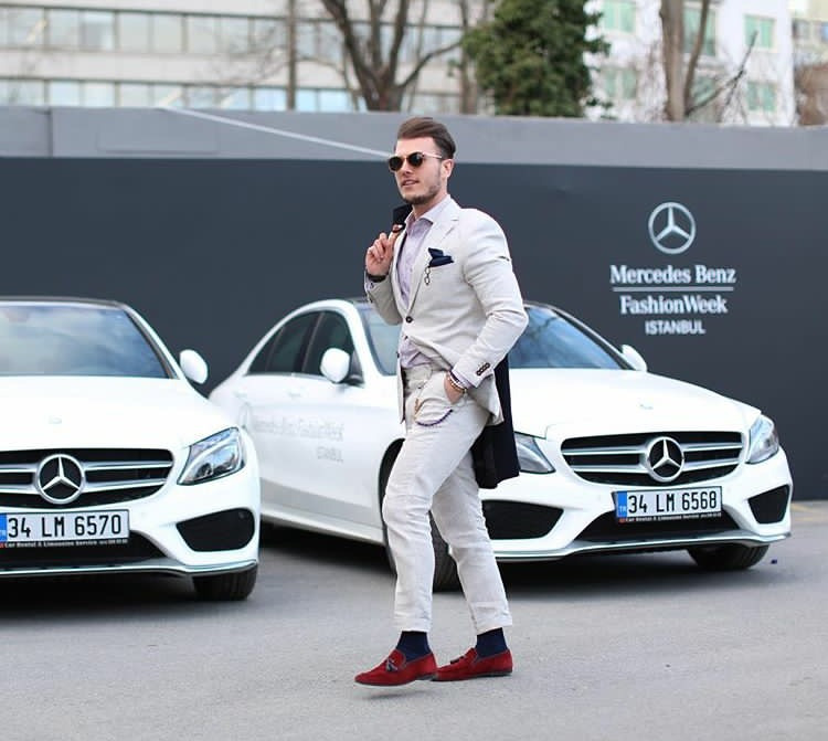 Stili yakala: Hakan Pagu