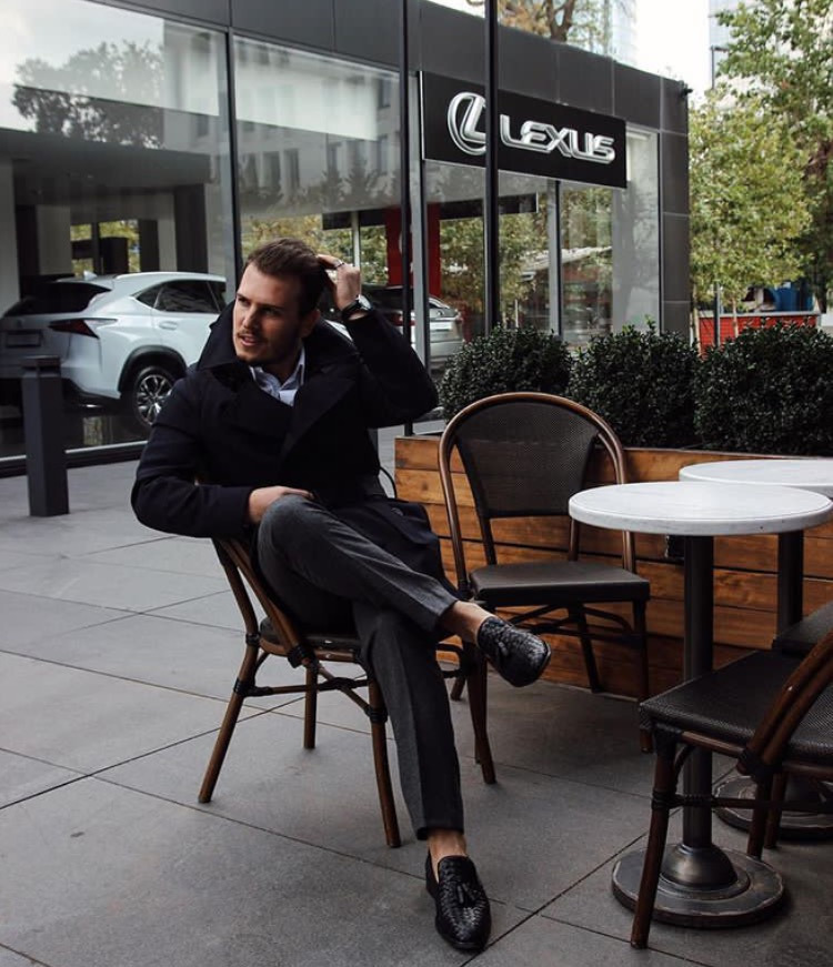 Stili yakala: Hakan Pagu