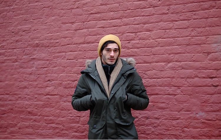 Stili yakala: Burak Deniz