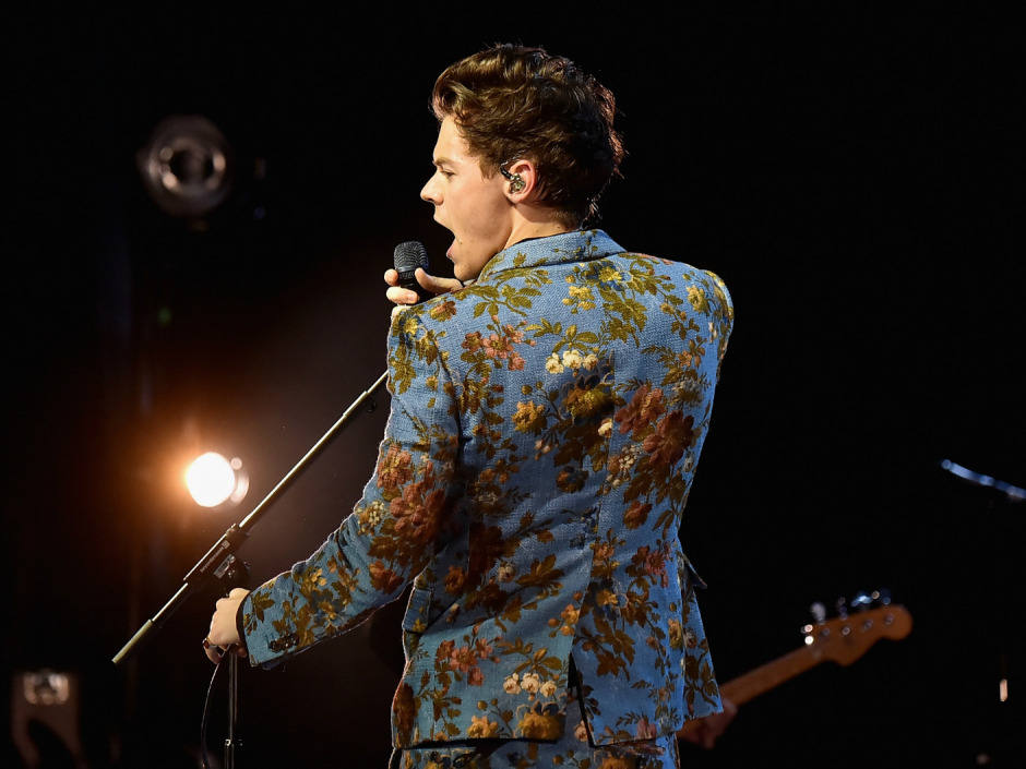 Harry Styles'ın turne stiline Gucci dokunuşu