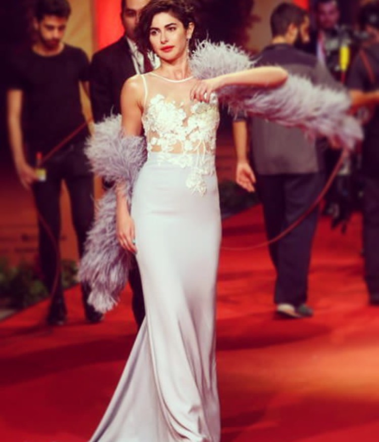 Mercek altında: Nesrin Cavadzade