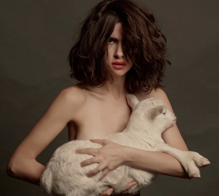 Mercek altında: Nesrin Cavadzade