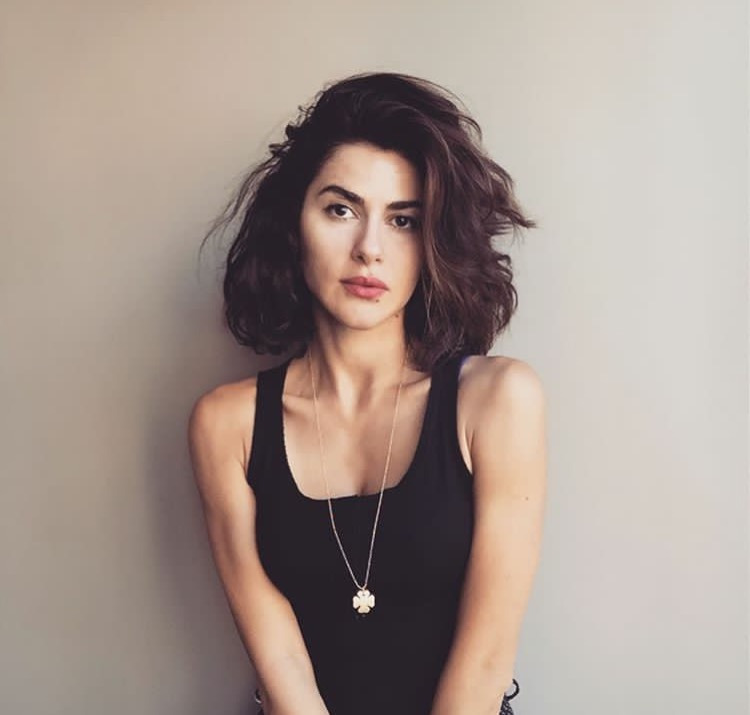 Mercek altında: Nesrin Cavadzade