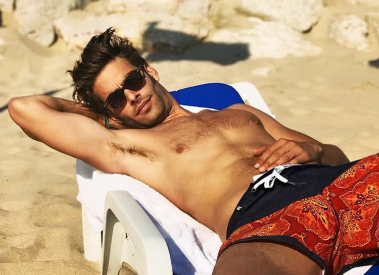 Stili yakala: Jon Kortajarena