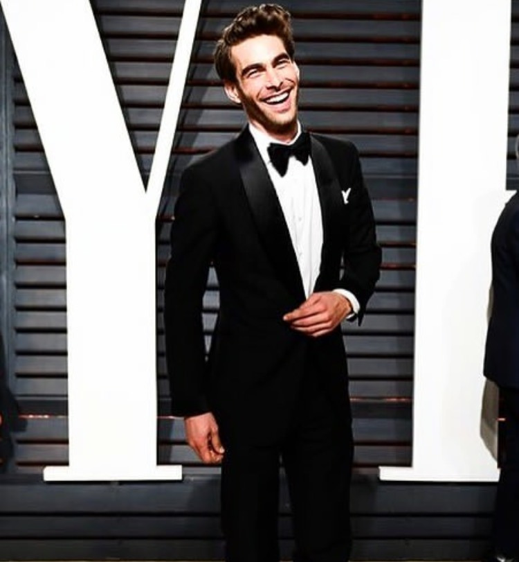 Stili yakala: Jon Kortajarena