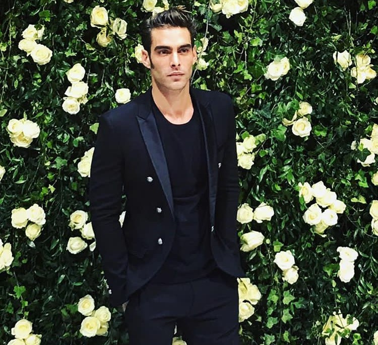 Stili yakala: Jon Kortajarena