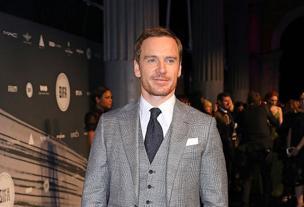 Alicia Vikander’i 7 adımda nasıl tavlarsınız?