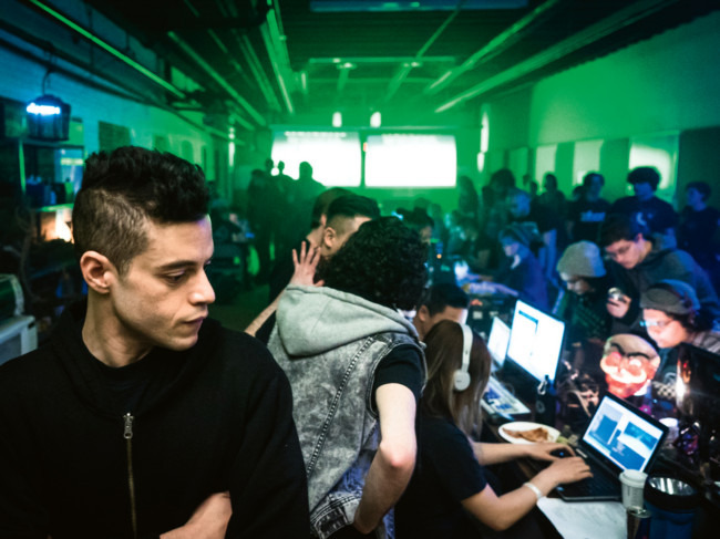 Merhaba eski dost! Merhaba eski dost!