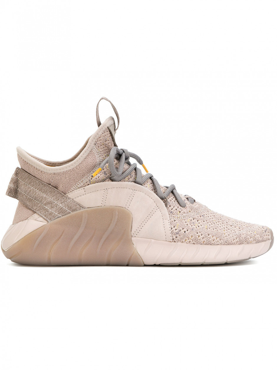 Sezonun en favori 25 sneaker'ı