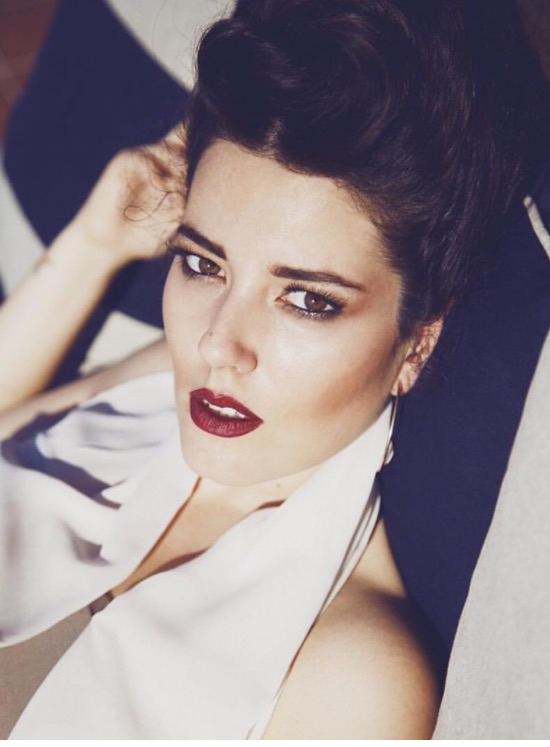 Mercek altında: Pelin Akil Altan