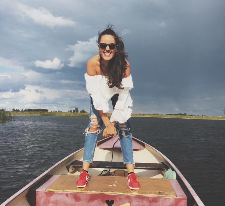 Mercek altında: Pelin Akil Altan