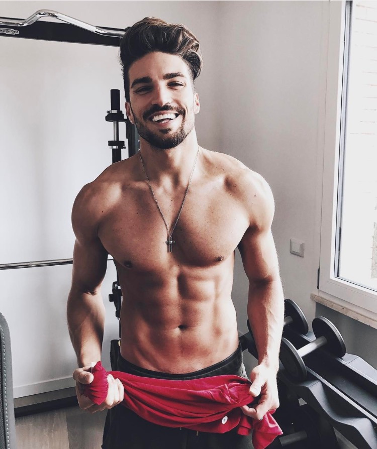 Stili Yakala : Mariano Divaio