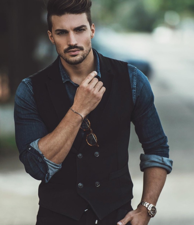 Stili Yakala : Mariano Divaio