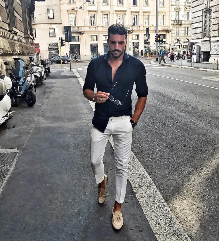 Stili Yakala : Mariano Divaio