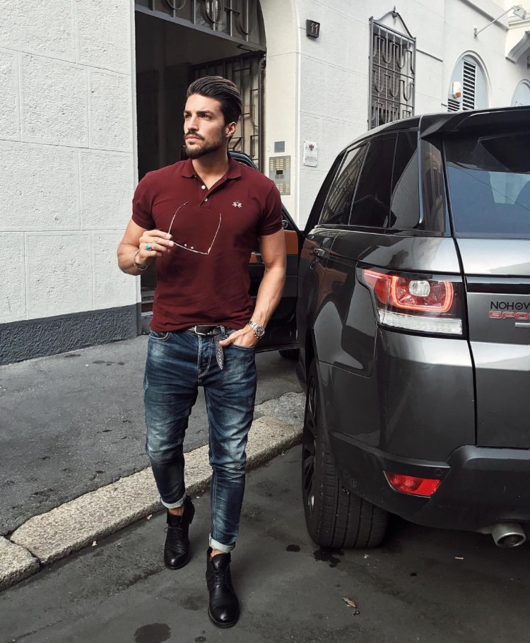 Stili Yakala : Mariano Divaio