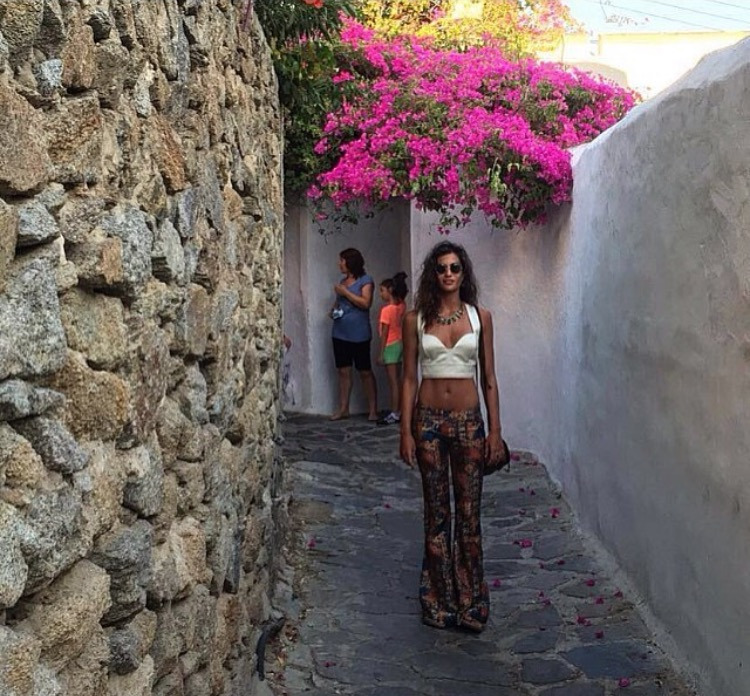 Mercek altında: Berrak Tüzünataç