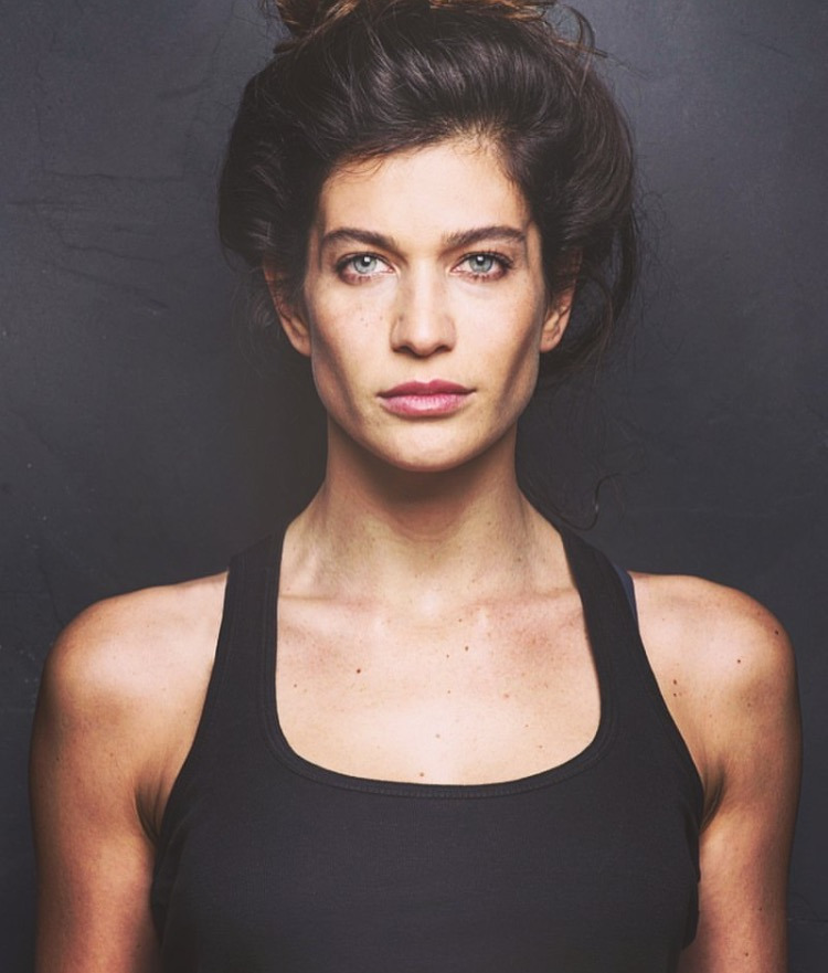 Mercek altında: Berrak Tüzünataç