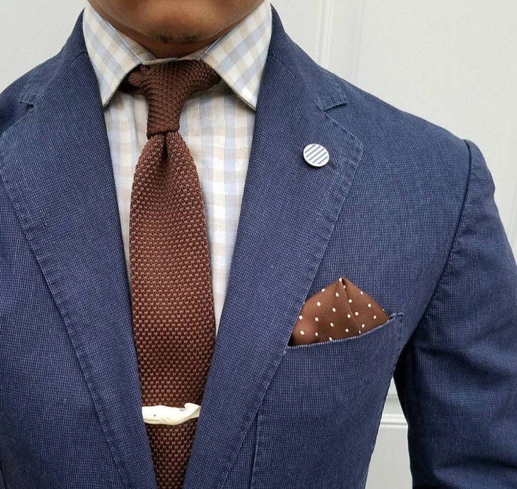 Takım elbise giyme sanatı