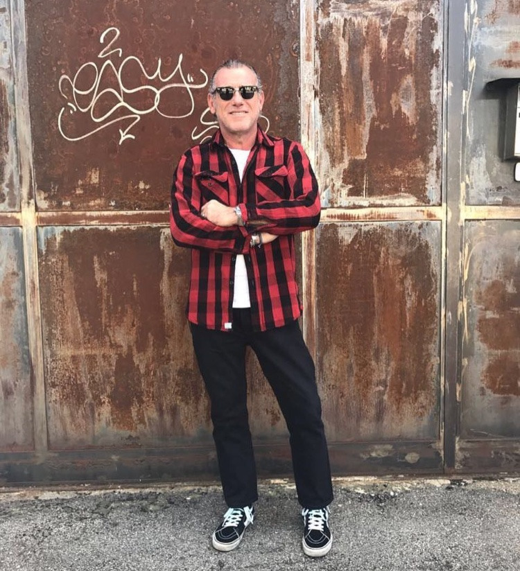 Stili yakala: Alessandro Squarzi