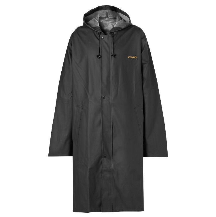 Sonbaharı sevmek için iyi bir sebep: yağmurluk