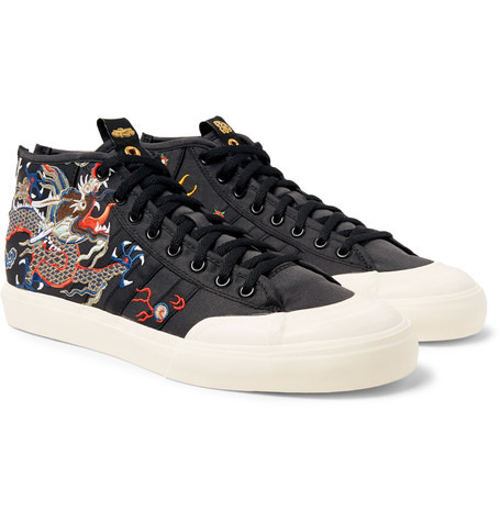 Haftanın en yeni sneakerları - 4 Kasım