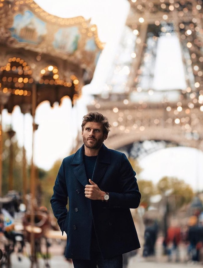 Stili yakala: Valery Escande