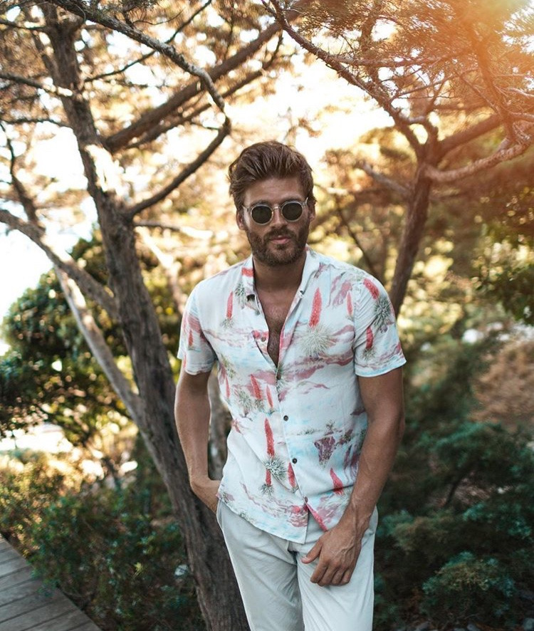 Stili yakala: Valery Escande