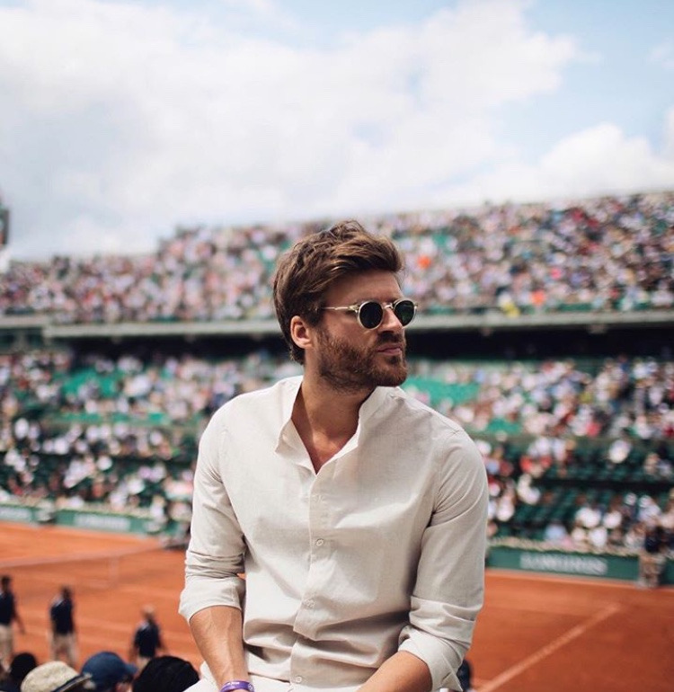 Stili yakala: Valery Escande