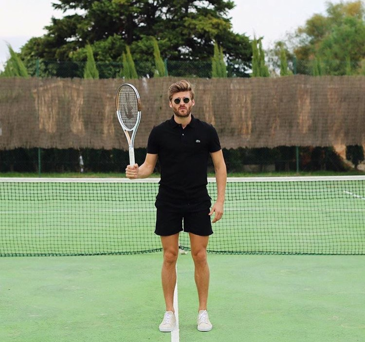 Stili yakala: Valery Escande