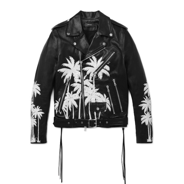 Her dönem iddialı: Siyah