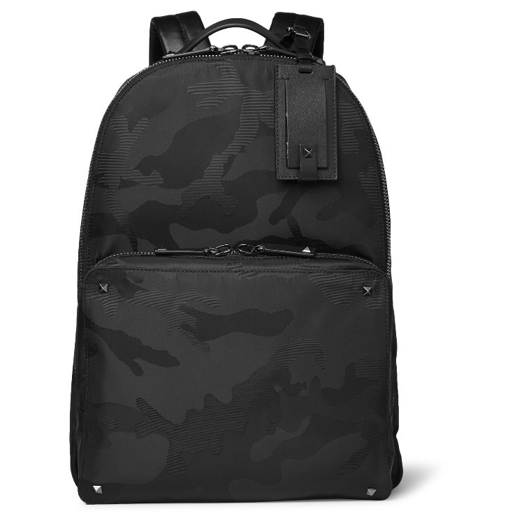 Her dönem iddialı: Siyah