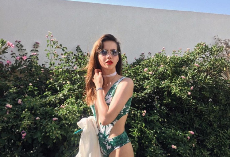 Mercek altında: Almila Ada