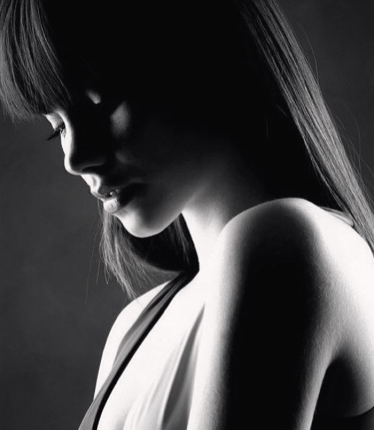 Mercek altında: Almila Ada