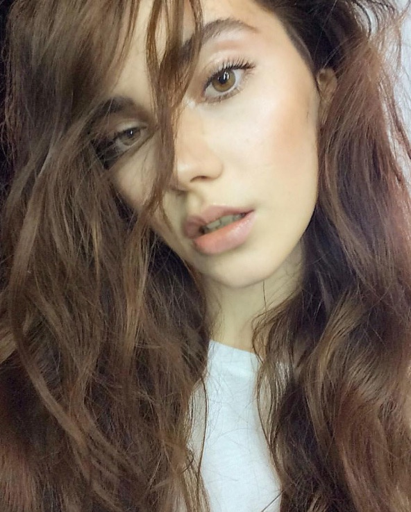 Mercek altında: Almila Ada