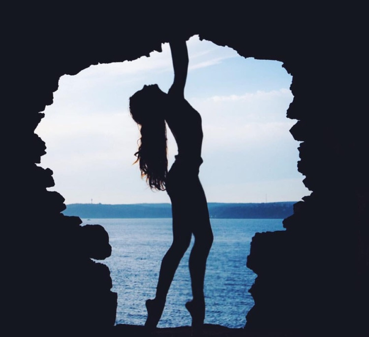 Mercek altında: Almila Ada