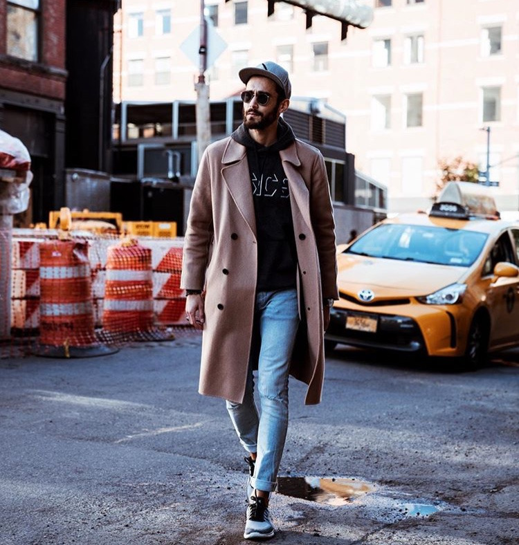 Stili yakala: Nicolas Simoes