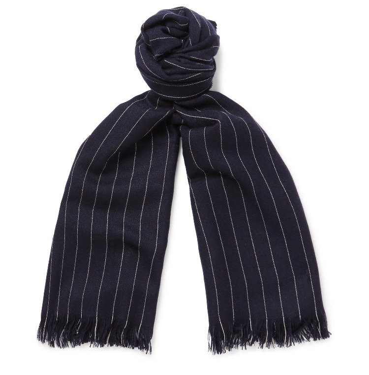 Isınmanın en stil yolu: Atkılar