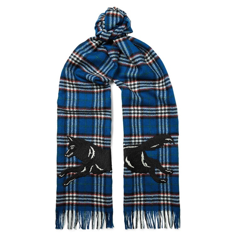 Isınmanın en stil yolu: Atkılar