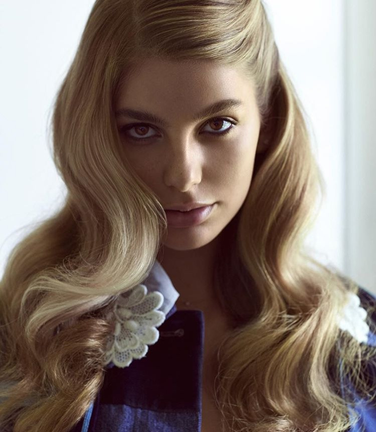 Instagram'ı sevmemiz için bir sebep daha : Camila Morrone