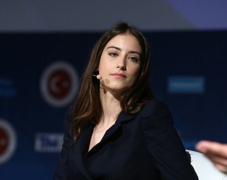 Mercek altında: Hazal Kaya