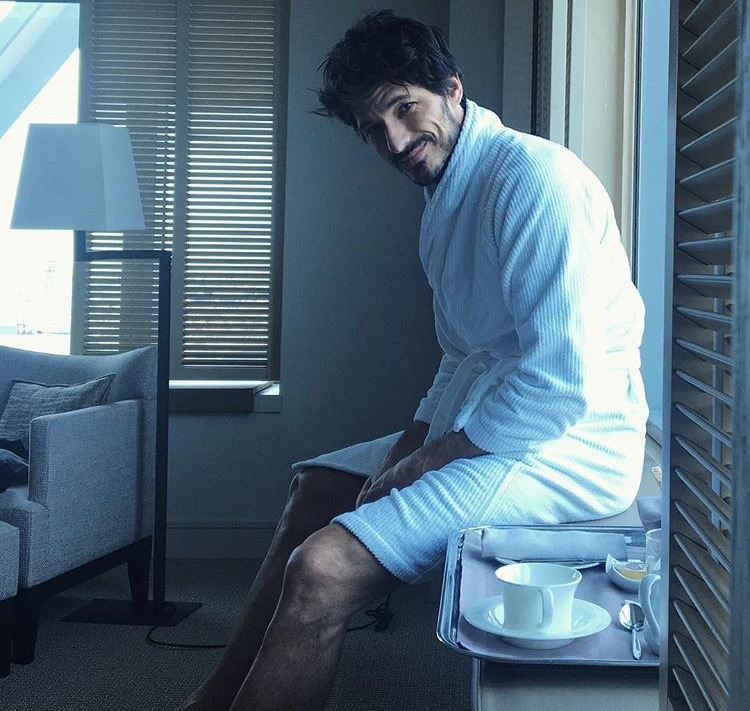 Stili yakala: Andrés Velencoso