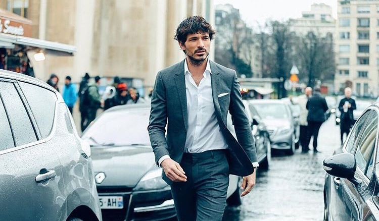 Stili yakala: Andrés Velencoso