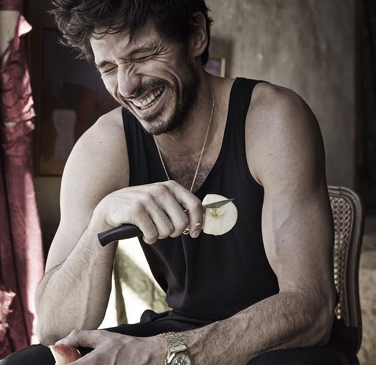 Stili yakala: Andrés Velencoso